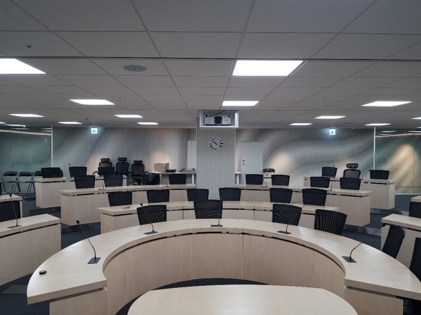 e8a7f92d910e9a473dc1bf747b2b8460_1526429